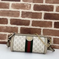 Gucci Round Bags